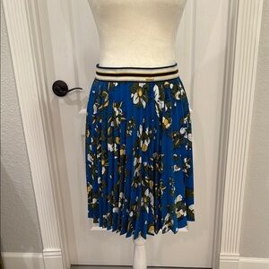 Floral Blue Pleated Skirt